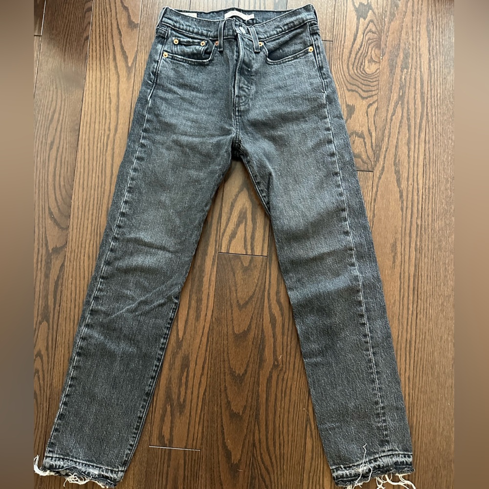 Levi’s Wedgie Straight Jeans
